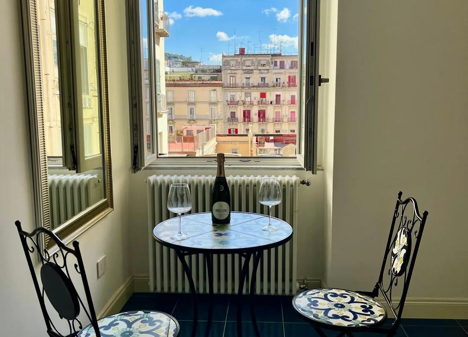 Affittacamere Hotel Gramsci 16 Napoli